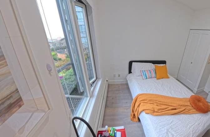 Van House's room