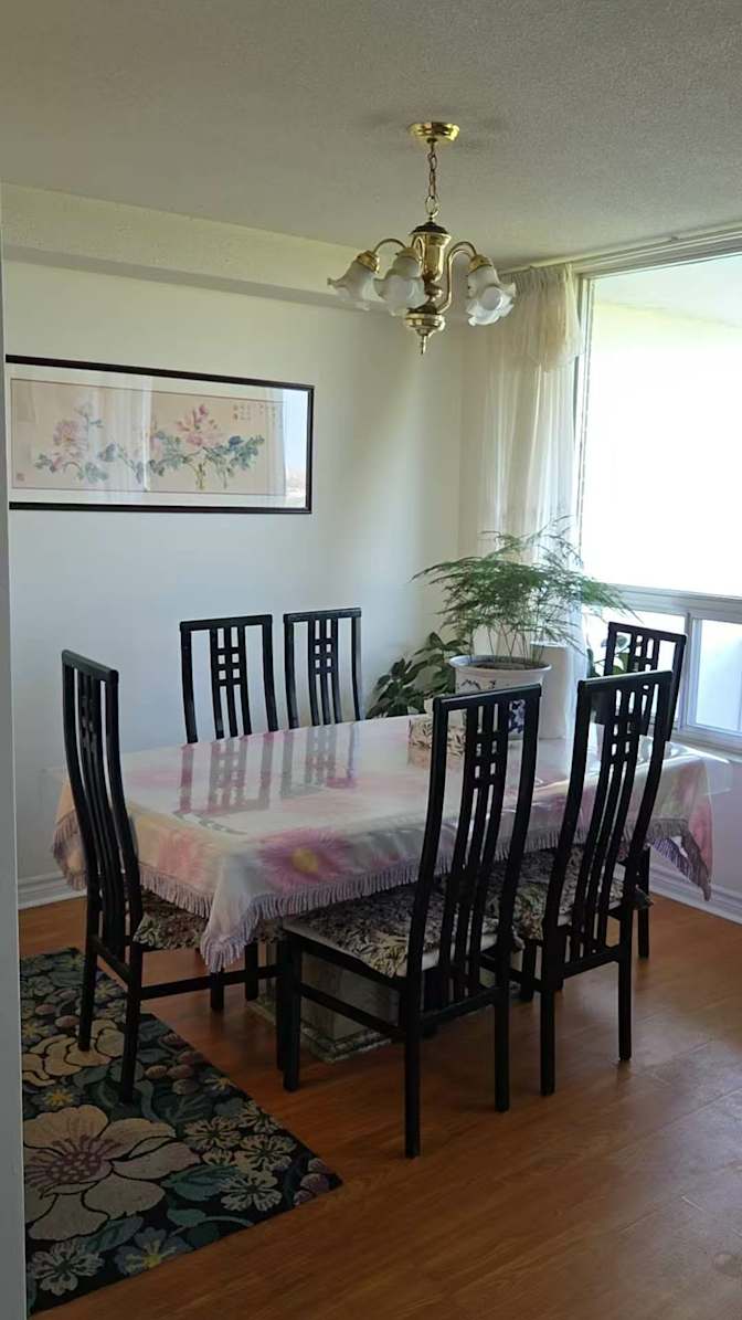 Tien Li's room