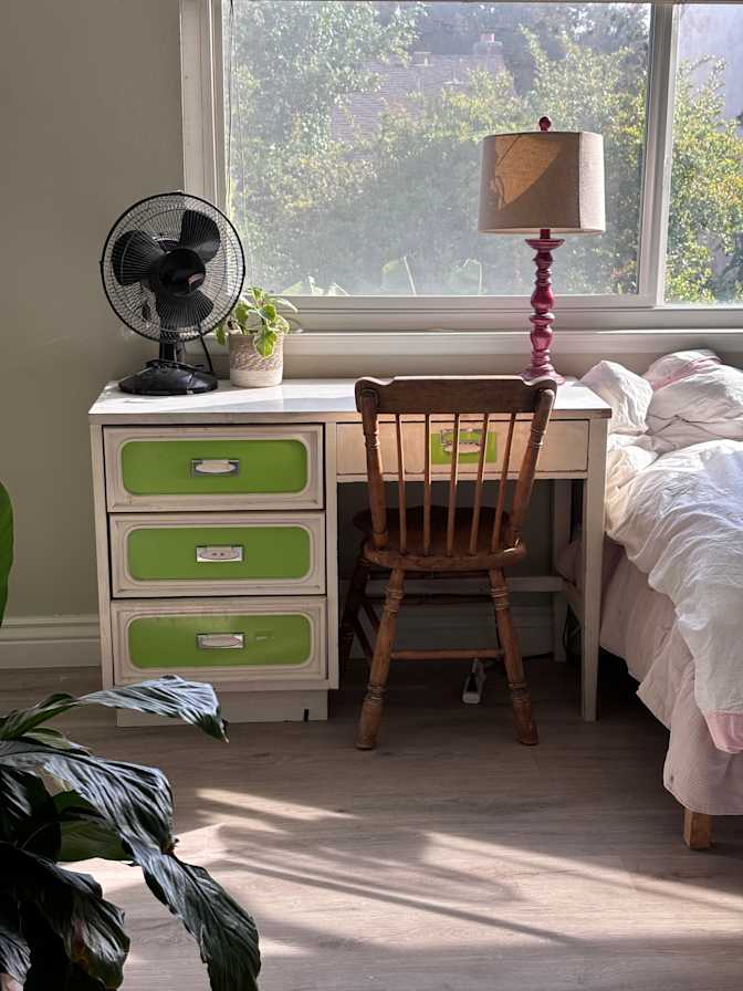 Darlene's room
