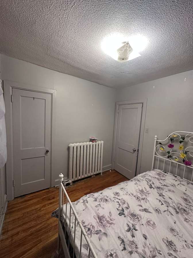 Misael's room