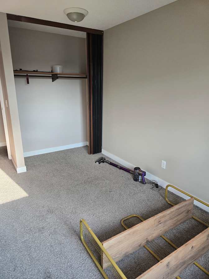 52nd Ave - Photo 2
