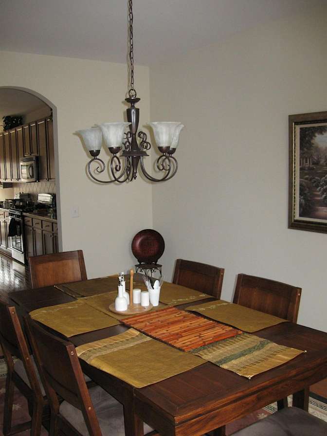 Alcove Rooms's room