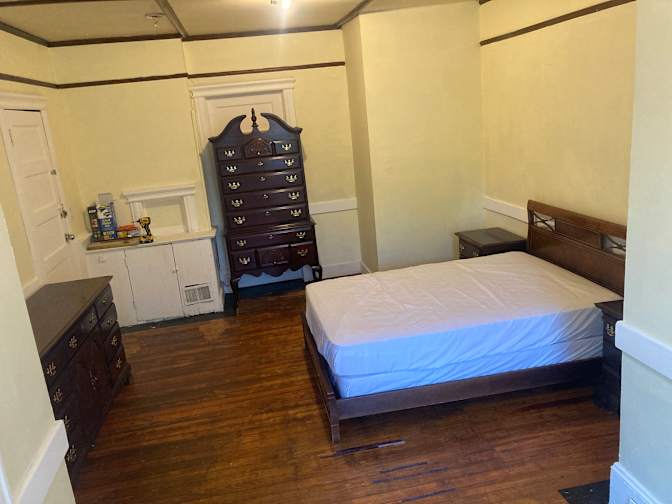 Pat's room