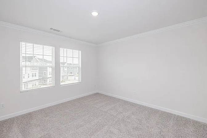 Alcove Rooms's room