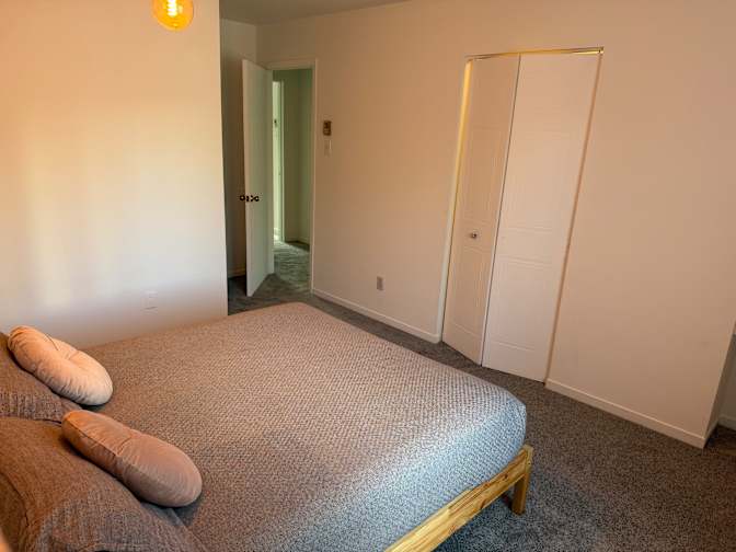 Fernando Fernandez's room