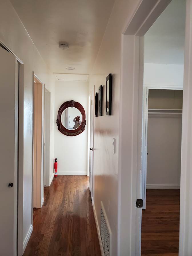 Cris Mendez's room