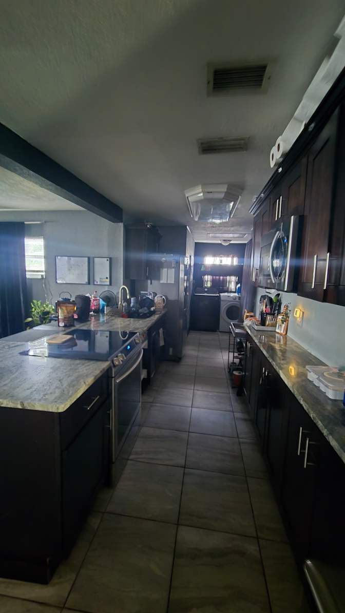 S Roy's room