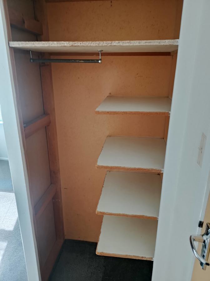 Wen's room