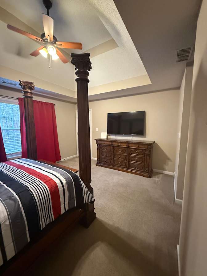 Bernadette's room