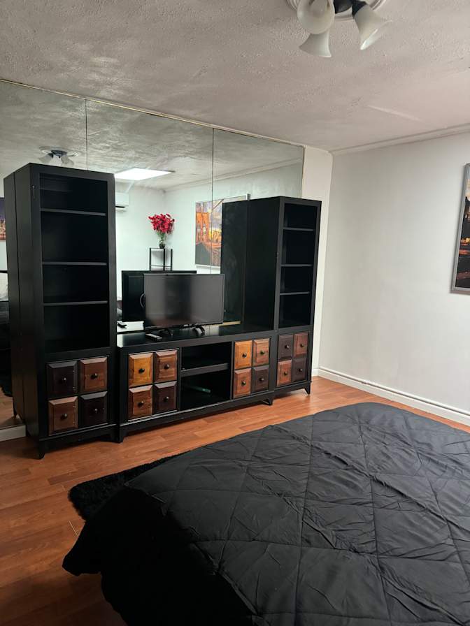 Mimi's room