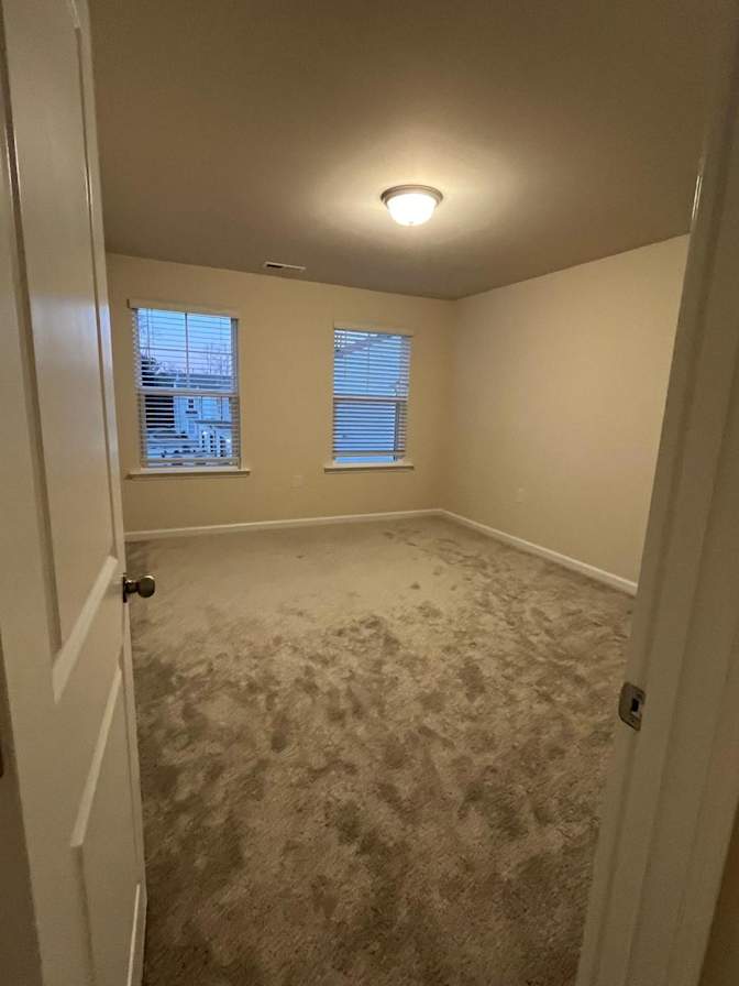 Alcove Rooms's room