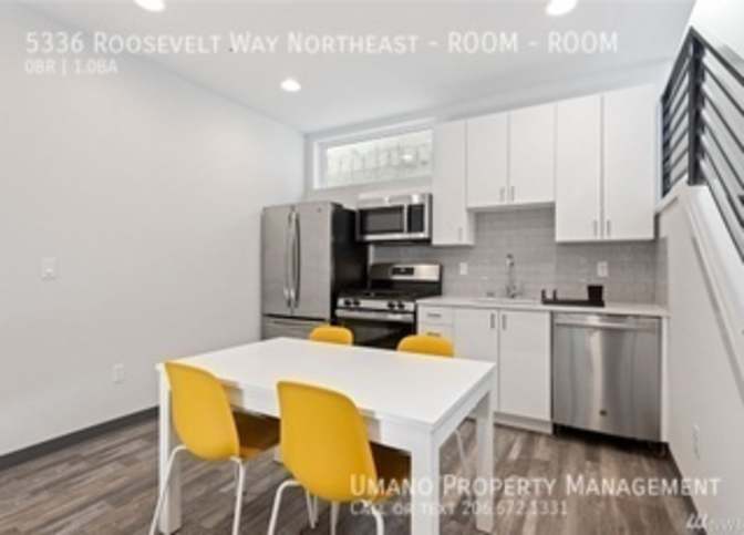 Umano Property Management's room