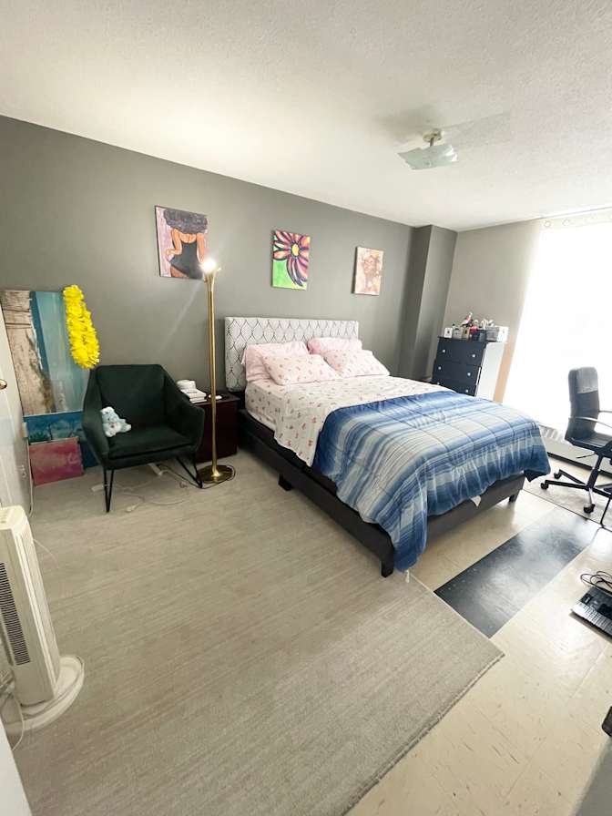 Mizpah's room