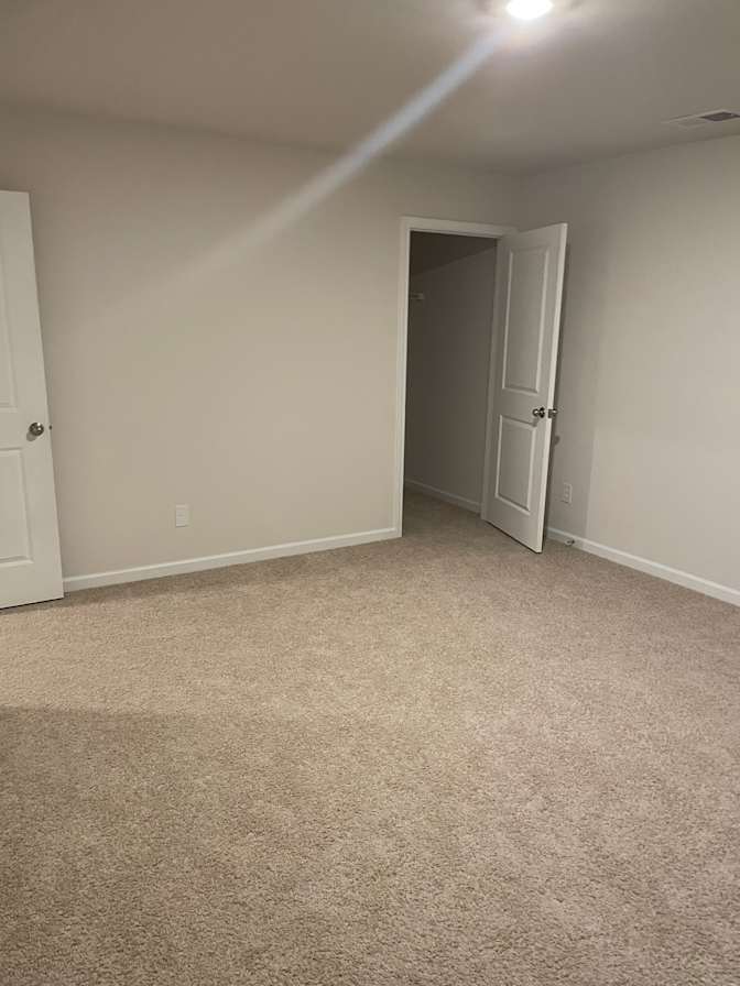 Naga's room