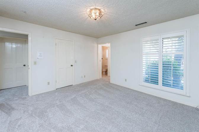 john's room