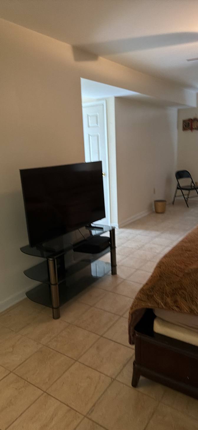 Marilyn Sorvanis's room