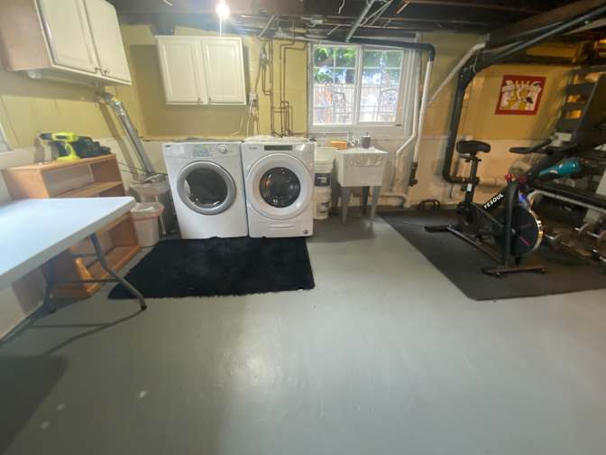 Glen's room
