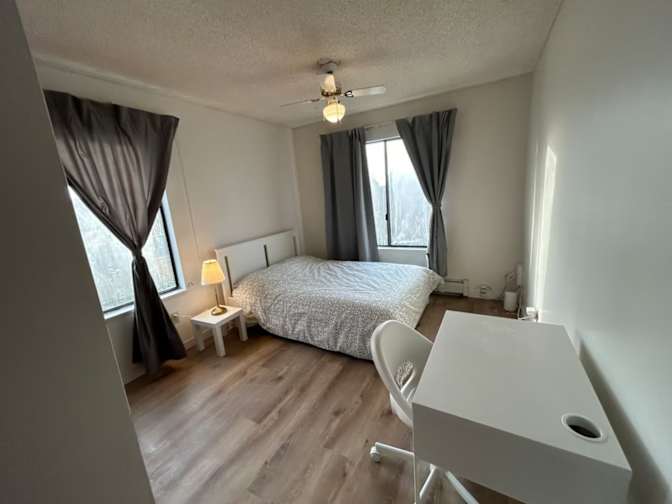 Shirin's room