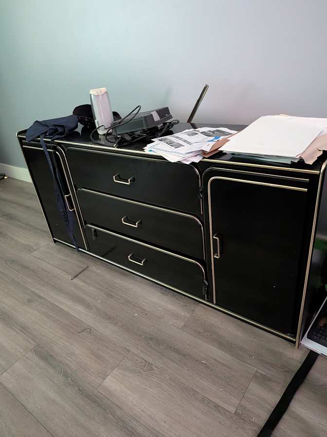 Darren Kuemper's room
