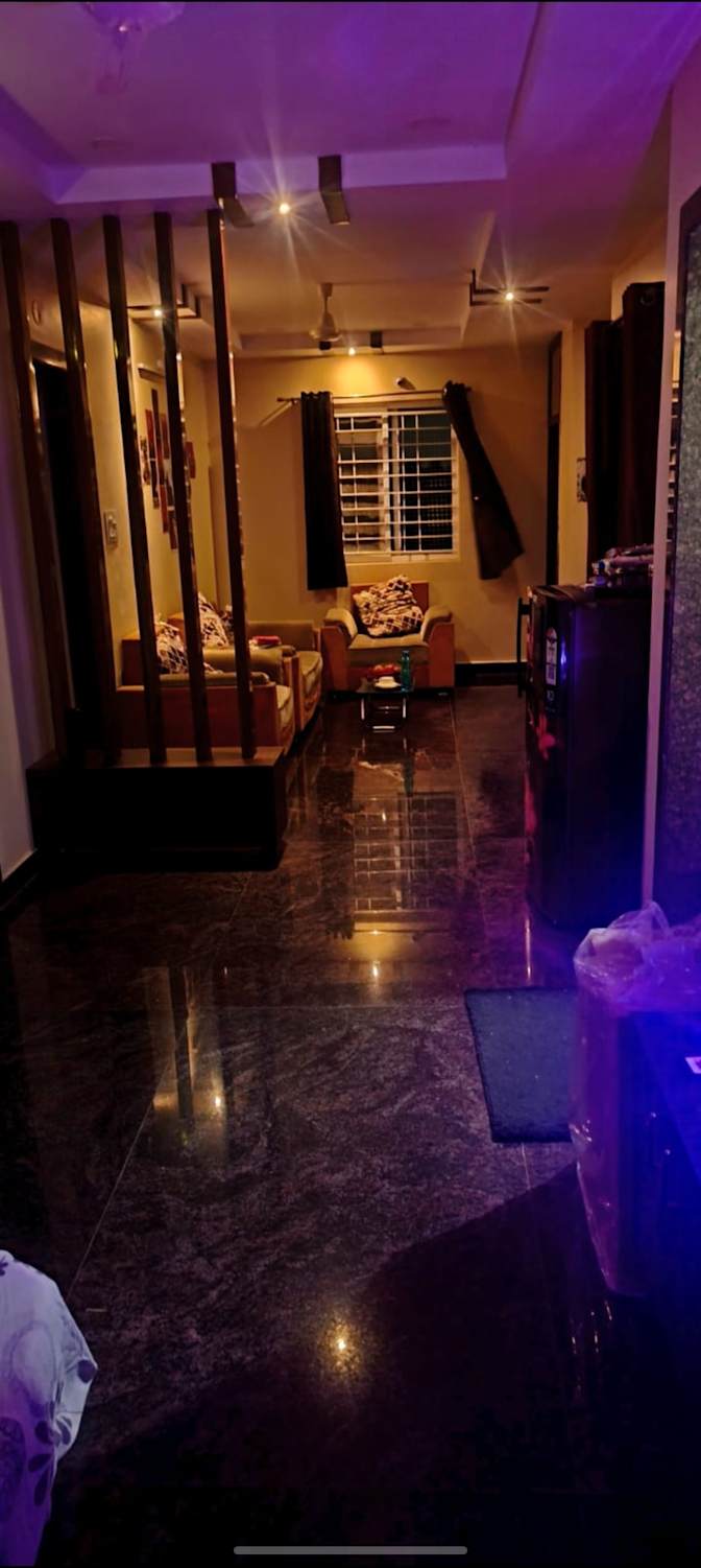 Sunil Gandhi's room