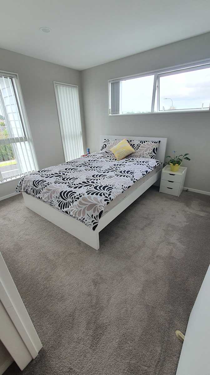 Shristi's room