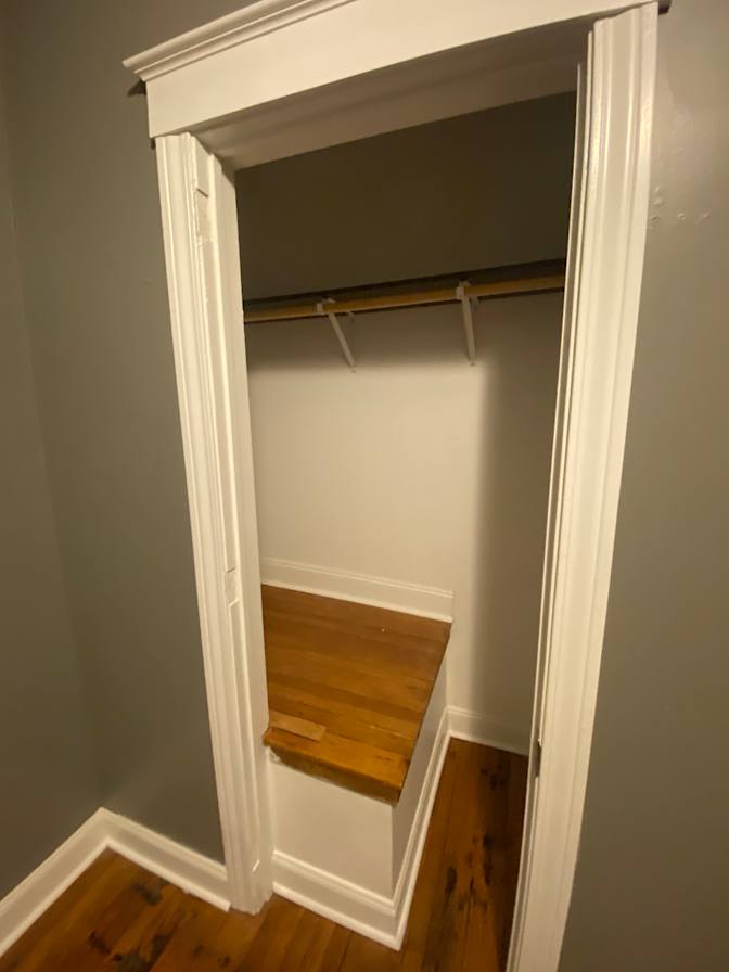Yeti Harris's room