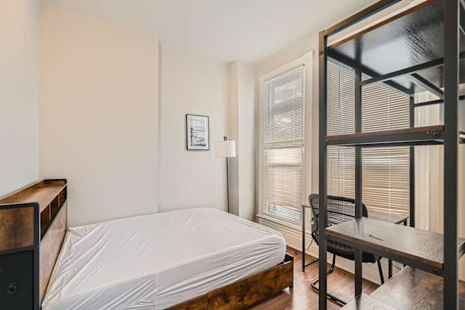 PadSplit's room
