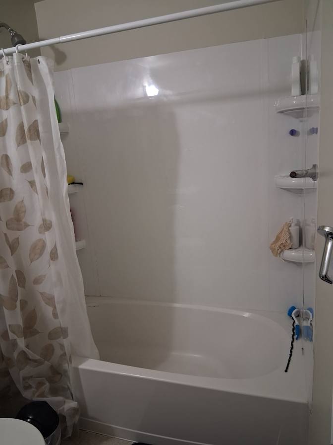Oluwakemi's room
