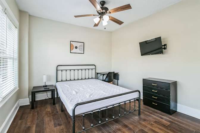 PadSplit's room