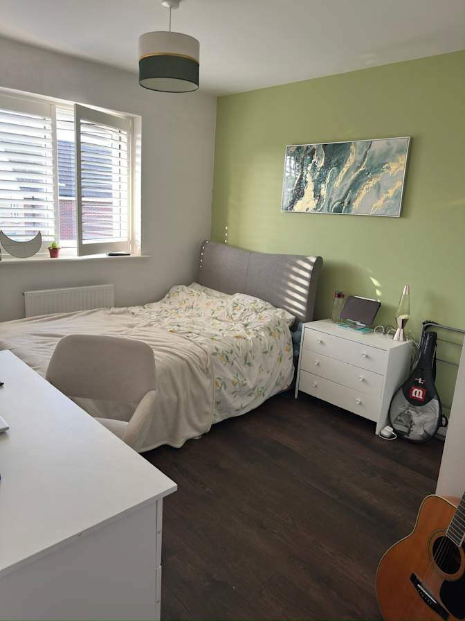 Ben's room