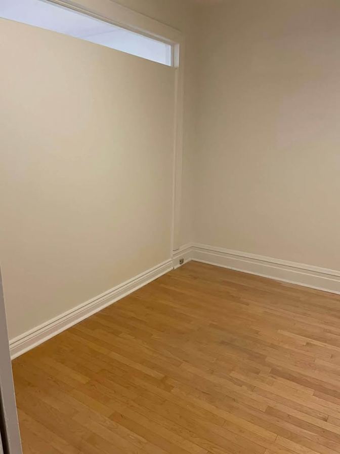 Chloé's room