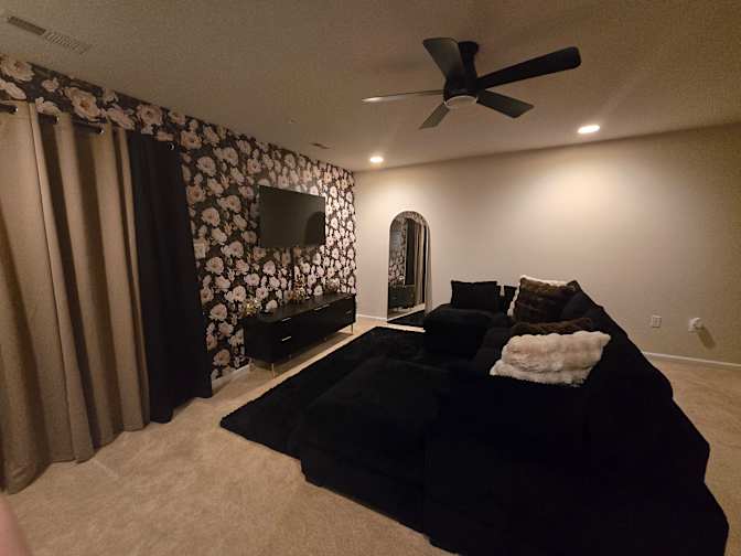 Kim's room