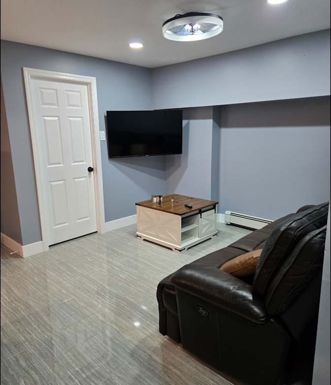 Kerry-Ann Lawson's room