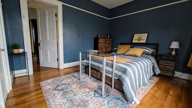 Stephen's room