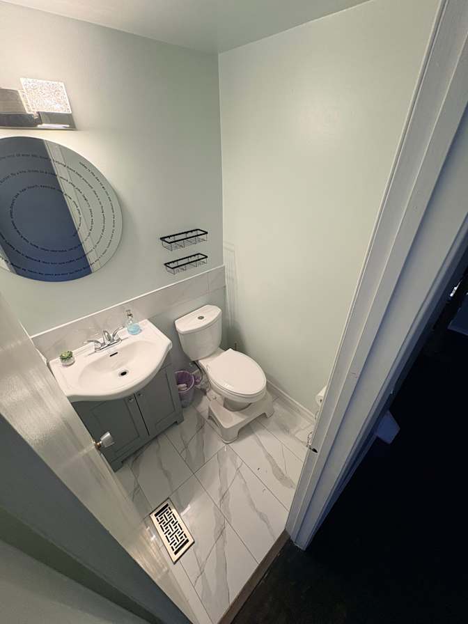Jennifer's room