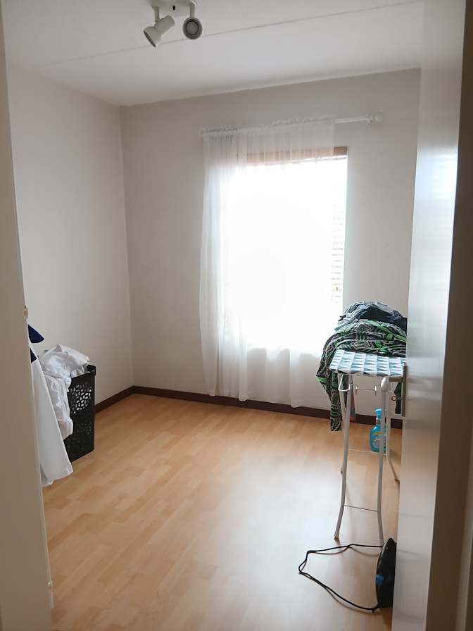 Shad Marang's room