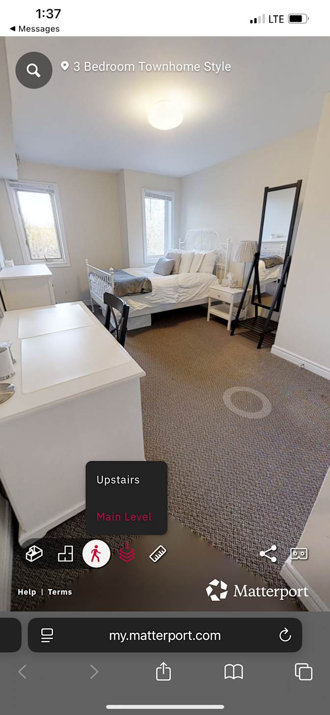 John Kaniuk's room