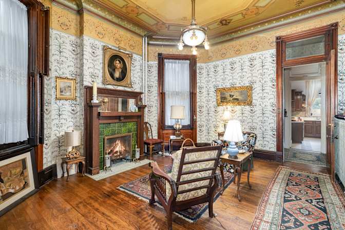 Jacqueline Parker's room