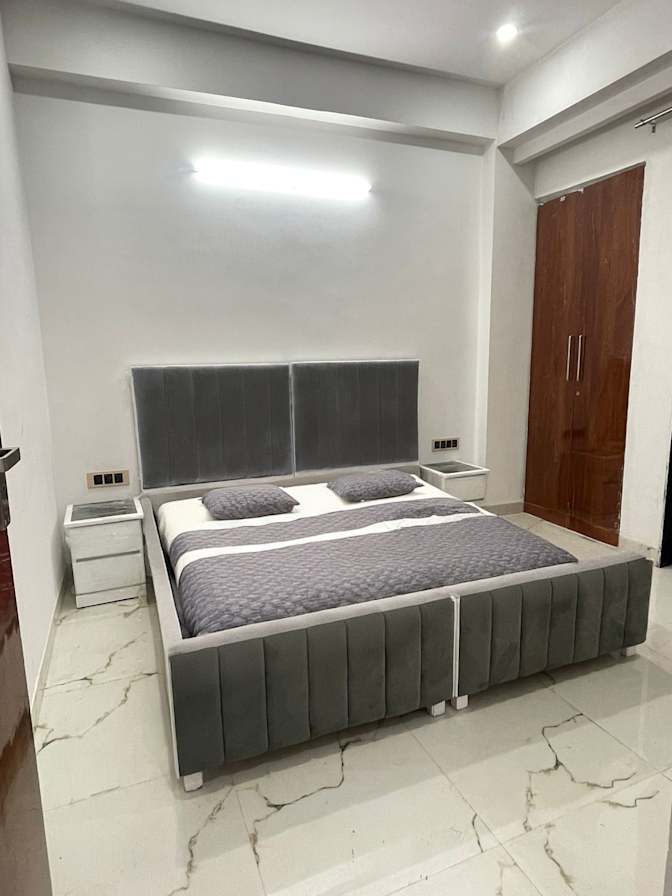 Aksah Kumar's room