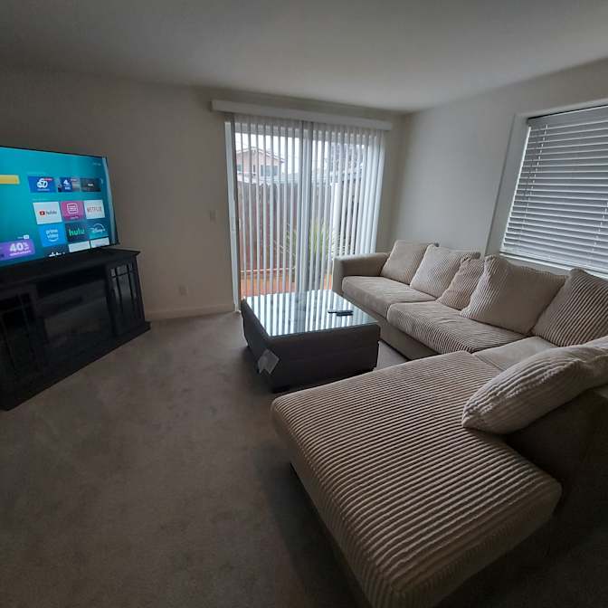 Jonny's room