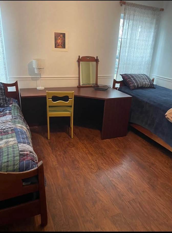 terrence brooks's room