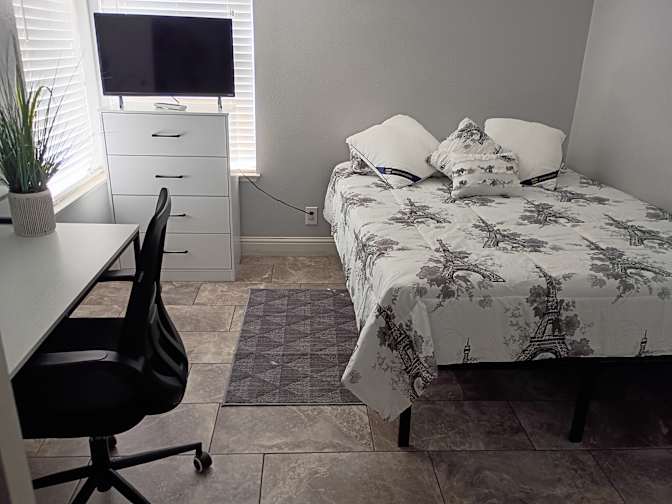 Linda O's room
