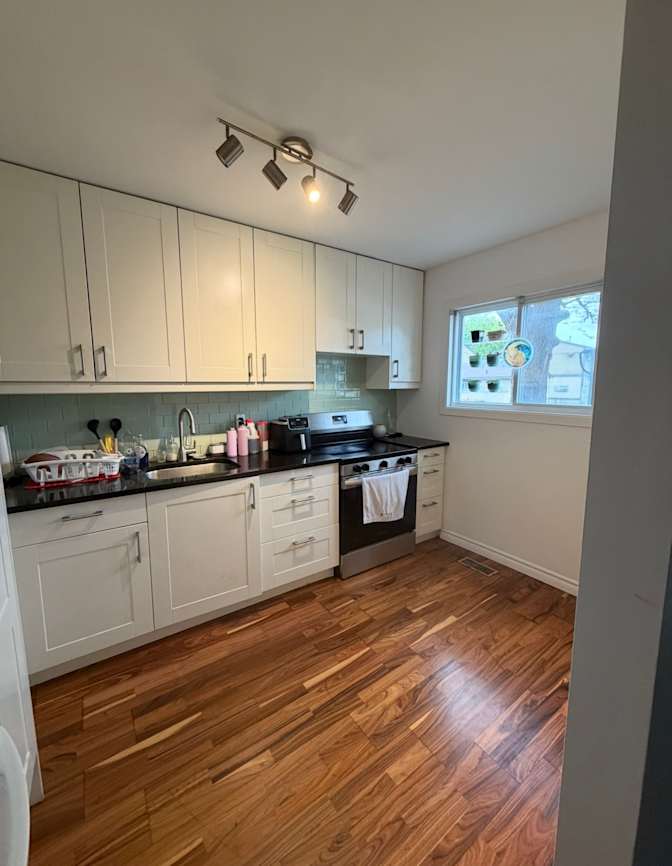 Pimlico Crescent - Photo 2