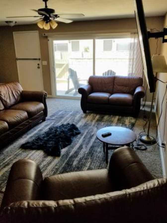 Alex M's room