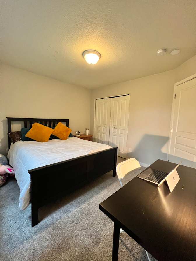 Diana's room
