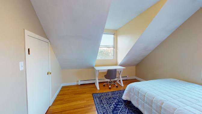 Sam June's room