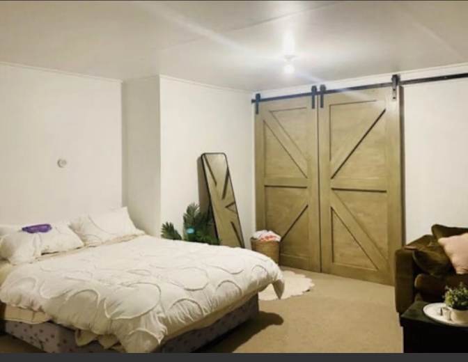 Janai's room