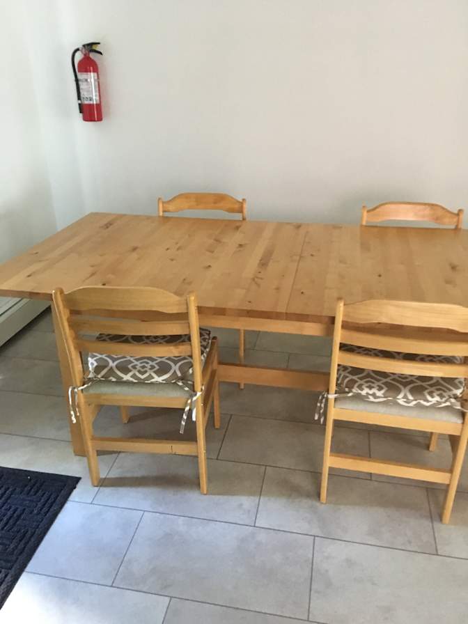 Andrew Michailidis's room