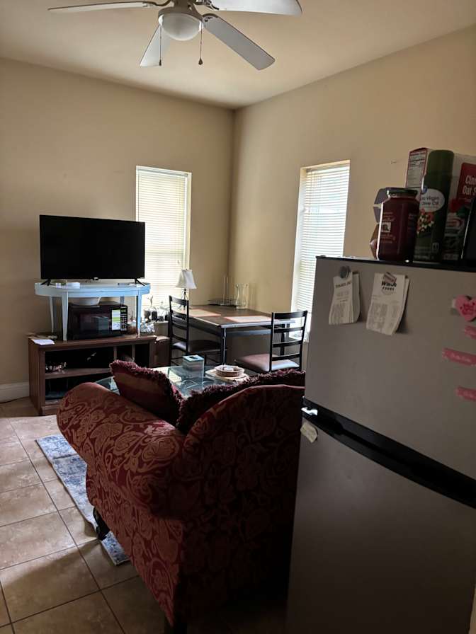Thai's room