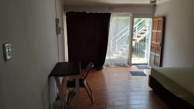 Antoinette's room